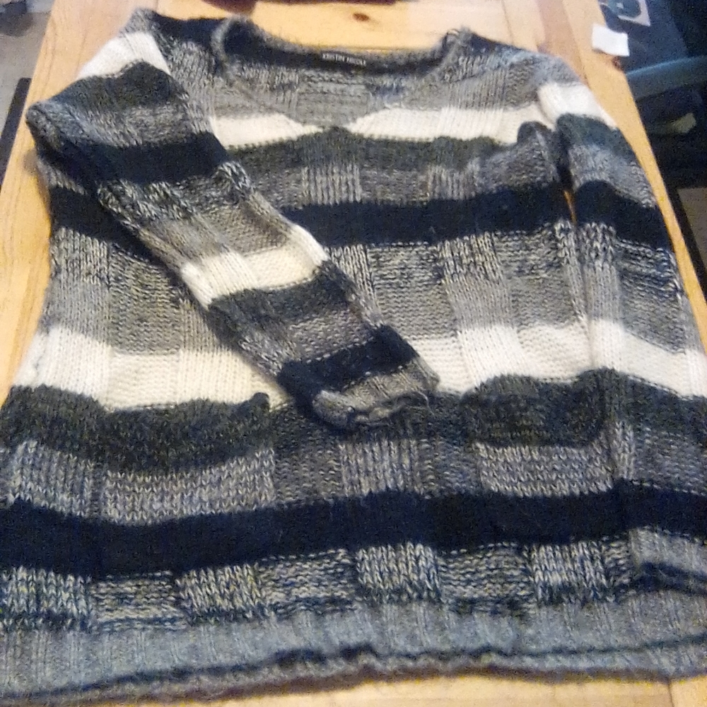 Womens Striped Sweater